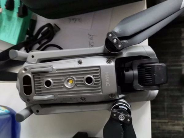 Дрон DJI Matrice 300 оснастят камерой с двумя объективами