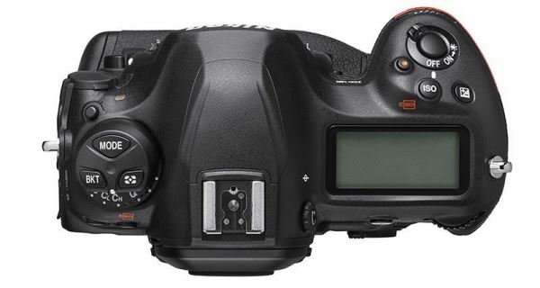 Nikon D6 выйдет с опозданием на несколько месяцев