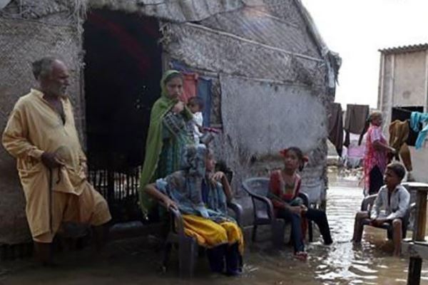 Ливни в Пакистане привели к обрушению домов, 20 человек погибли