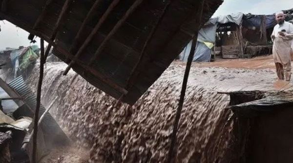 В пакистанской провинции Хайбер-Пахтунхва объявлена чрезвычайная ситуация из-за наводнения